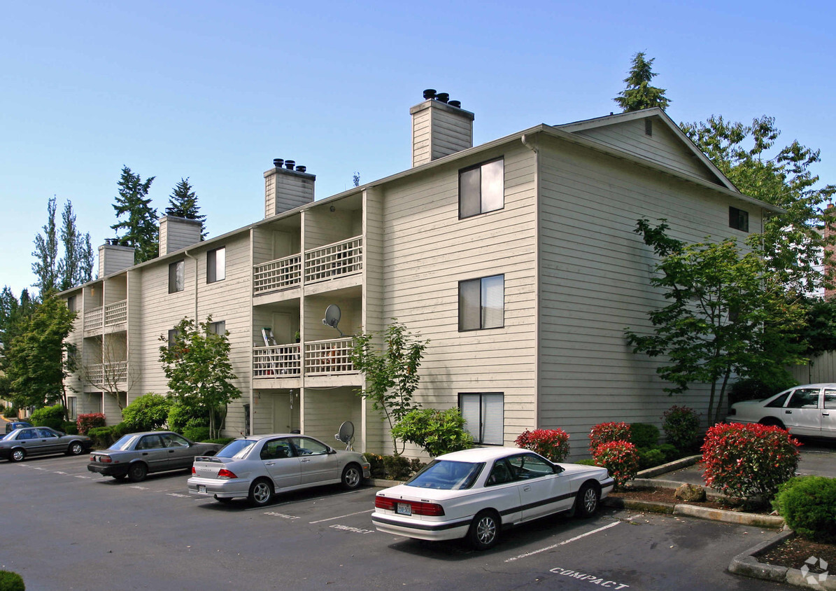 Residential Roof Inspection | House Detective Home Inspections | Southeast Wiscosnin